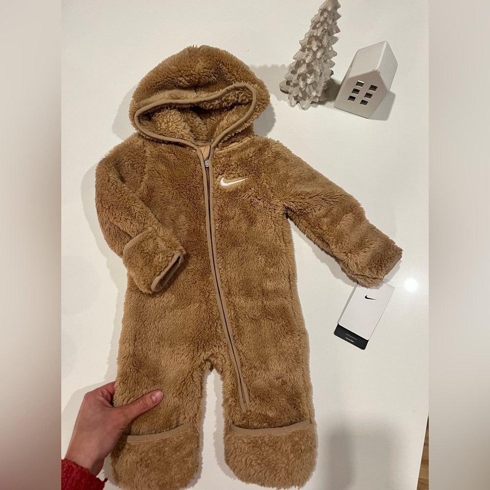 NEW NIKE SNOWSUIT — 6M - Picture 2 of 2